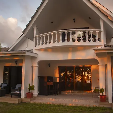 Chello'S Villa