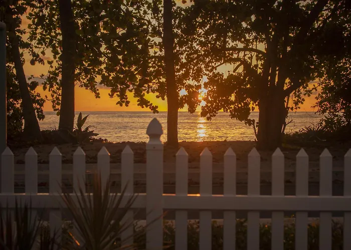 Apartment Chello's Anse Boileau